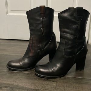 Vero Cuoio leather Booties